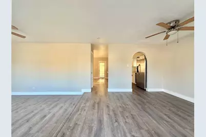 7119 S Gessner Rd #B, Houston, TX 77036 - Photo 2