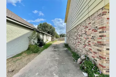 7119 S Gessner Rd #B, Houston, TX 77036 - Photo 34