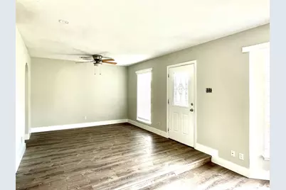 7119 S Gessner Rd #B, Houston, TX 77036 - Photo 6