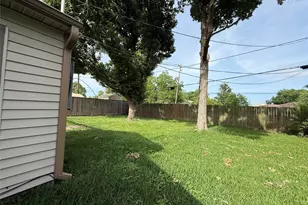 1807 Firwood Dr, Pasadena, TX 77502 - Photo 24