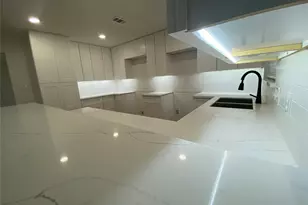 220 Hartford Dr, Conroe, TX 77303 - Photo 16