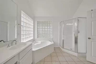 15427 Truslow Point Lane, Sugar Land, TX 77478 - Photo 20