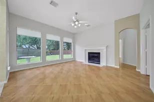 15427 Truslow Point Ln, Sugar Land, TX 77478 - Photo 14