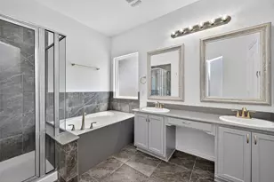 26021 Hasting Ridge Ln, Kingwood, TX 77339 - Photo 18