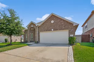 26021 Hasting Ridge Ln, Kingwood, TX 77339 - Photo 2