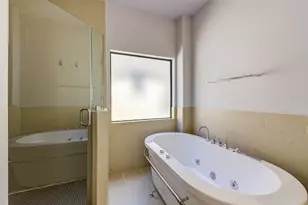 113 Tuam St, Houston, TX 77006 - Photo 26