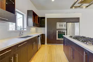 113 Tuam St, Houston, TX 77006 - Photo 8