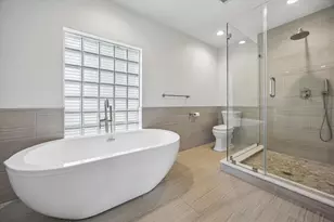 10103 Cliffwood Dr, Houston, TX 77035 - Photo 26