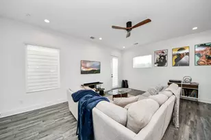 1066 Mansfield St, Houston, TX 77091 - Photo 8