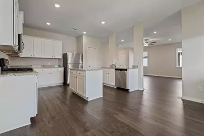 16483 Honeysuckle Hill Drive, Conroe, TX 77303 - Photo 4