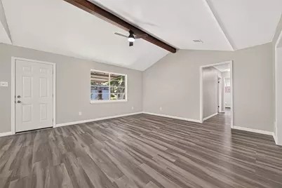 2013 Long Dr, Richmond, TX 77469 - Photo 10