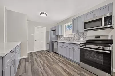 2013 Long Dr, Richmond, TX 77469 - Photo 18