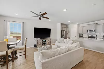 8050 Scanlan Trace, Missouri City, TX 77459 - Photo 2