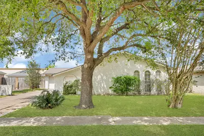 12326 South Drive, Houston, TX 77099 - Photo 1
