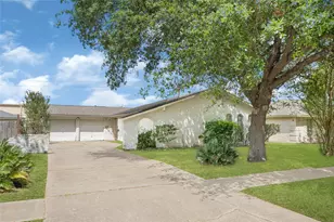 12326 South Dr, Houston, TX 77099 - Photo 48