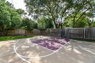 22211 Winding Lake Ct, Katy, TX 77450 - Photo 4
