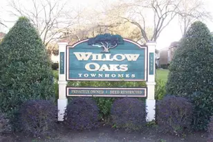 1076 Willow Oaks Cir, Pasadena, TX 77506 - Photo 2