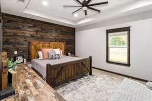 2032 Pahal Rd, Huntington, TX 75949 - Photo 14