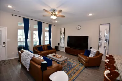 100 Wildwood Lake Drive N, Huntsville, TX 77340 - Photo 6