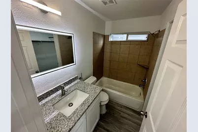 6946 Paris Street #B, Houston, TX 77021 - Photo 4