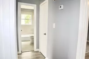 5122 Higgins St, Houston, TX 77033 - Photo 4