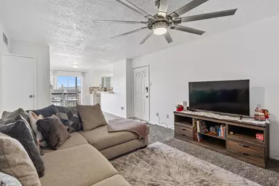 7600 Emmett F Lowry Expressway #1102, Texas City, TX 77591 - Photo 4