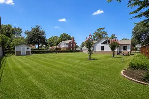 531 W 33rd St, Houston, TX 77018 - Photo 4