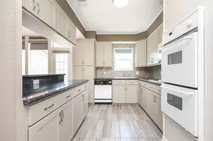 531 W 33rd St, Houston, TX 77018 - Photo 10