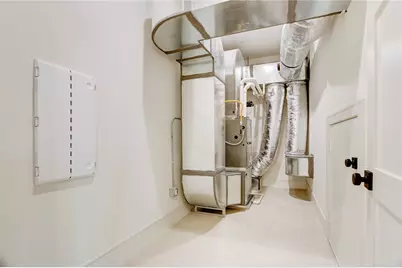 8935 Pado Street, Houston, TX 77055 - Photo 48