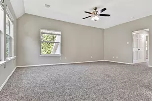 5601 Savannah Woods Ln, Rosharon, TX 77583 - Photo 10