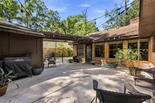 2218 Silver Falls Dr, Kingwood, TX 77339 - Photo 24