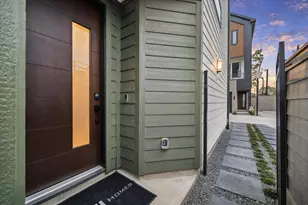 811 Thornton Rd, Houston, TX 77018 - Photo 4