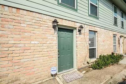 1116 Murrayhill Drive #8, Houston, TX 77043 - Photo 1