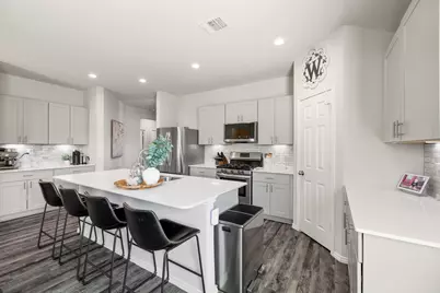 18714 Callalily Bloom Court, Tomball, TX 77377 - Photo 8