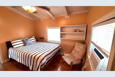 123 Sandpiper Avenue, Surfside Beach, TX 77541 - Photo 16