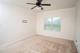 11334 Creekway Bend Dr, Humble, TX 77396 - Photo 12