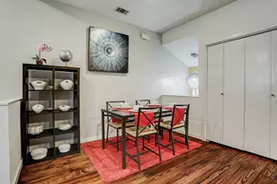 359 Sydnor St, Houston, TX 77020 - Photo 6