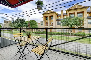 359 Sydnor St, Houston, TX 77020 - Photo 10