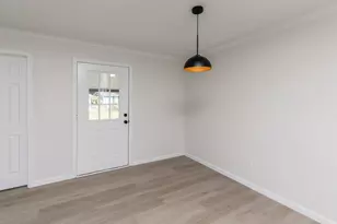 5260 Landry Ln, Beaumont, TX 77708 - Photo 6