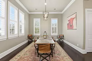 10933 Upland Park, Houston, TX 77043 - Photo 26