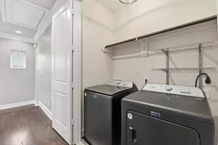 10933 Upland Park, Houston, TX 77043 - Photo 42