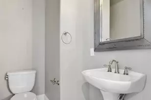 10933 Upland Park, Houston, TX 77043 - Photo 28