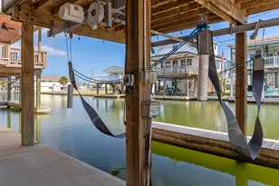 16715 Montego Way, Jamaica Beach, TX 77554 - Photo 12