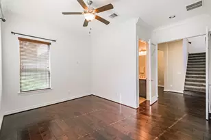 10 Silent Way Dr, Sugar Land, TX 77498 - Photo 8