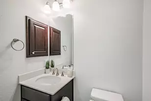 10 Silent Way Dr, Sugar Land, TX 77498 - Photo 36