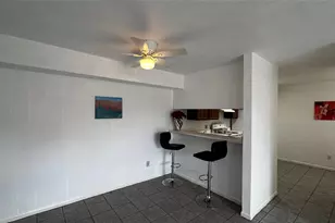 9090 S Braeswood Blvd, Houston, TX 77074 - Photo 2