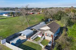 7018 N Martin Luther King Ave, Hitchcock, TX 77563 - Photo 28