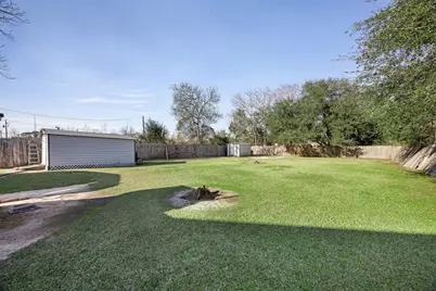 7018 N Martin Luther King Avenue, Hitchcock, TX 77563 - Photo 22
