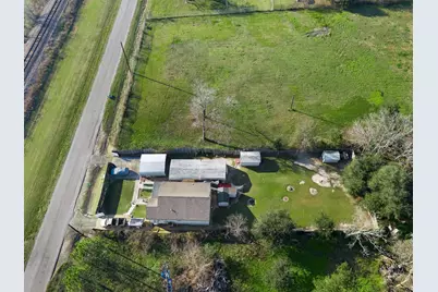 7018 N Martin Luther King Avenue, Hitchcock, TX 77563 - Photo 34