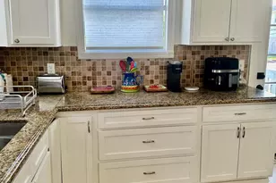 114 17th St, Galveston, TX 77550 - Photo 24